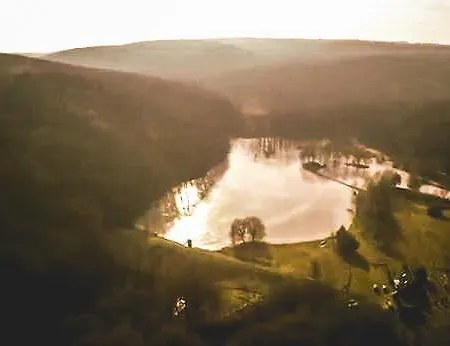 Nyaraló Wild & Free Private Lake